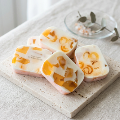 Milkshake (Apricot & Goat Milk)